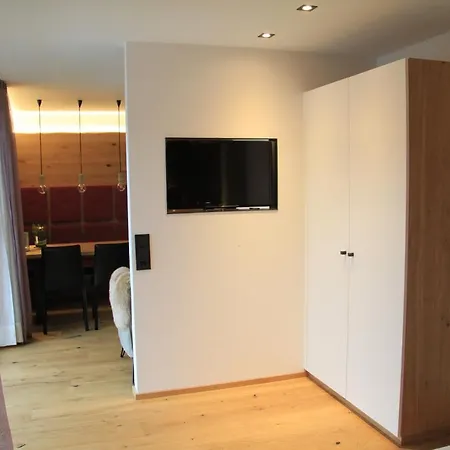Haus Ender Apartament *